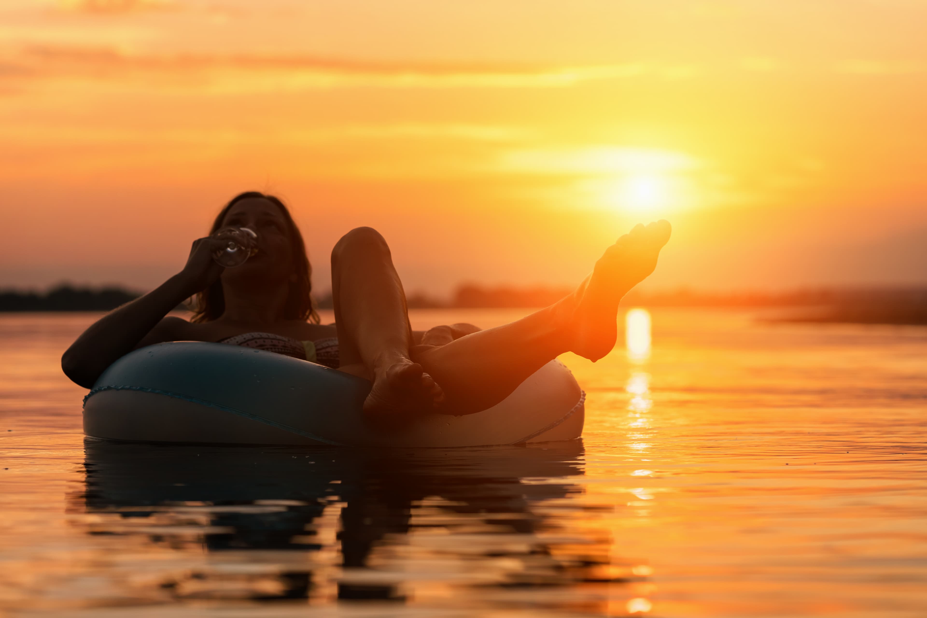 Golden hour at sea detail